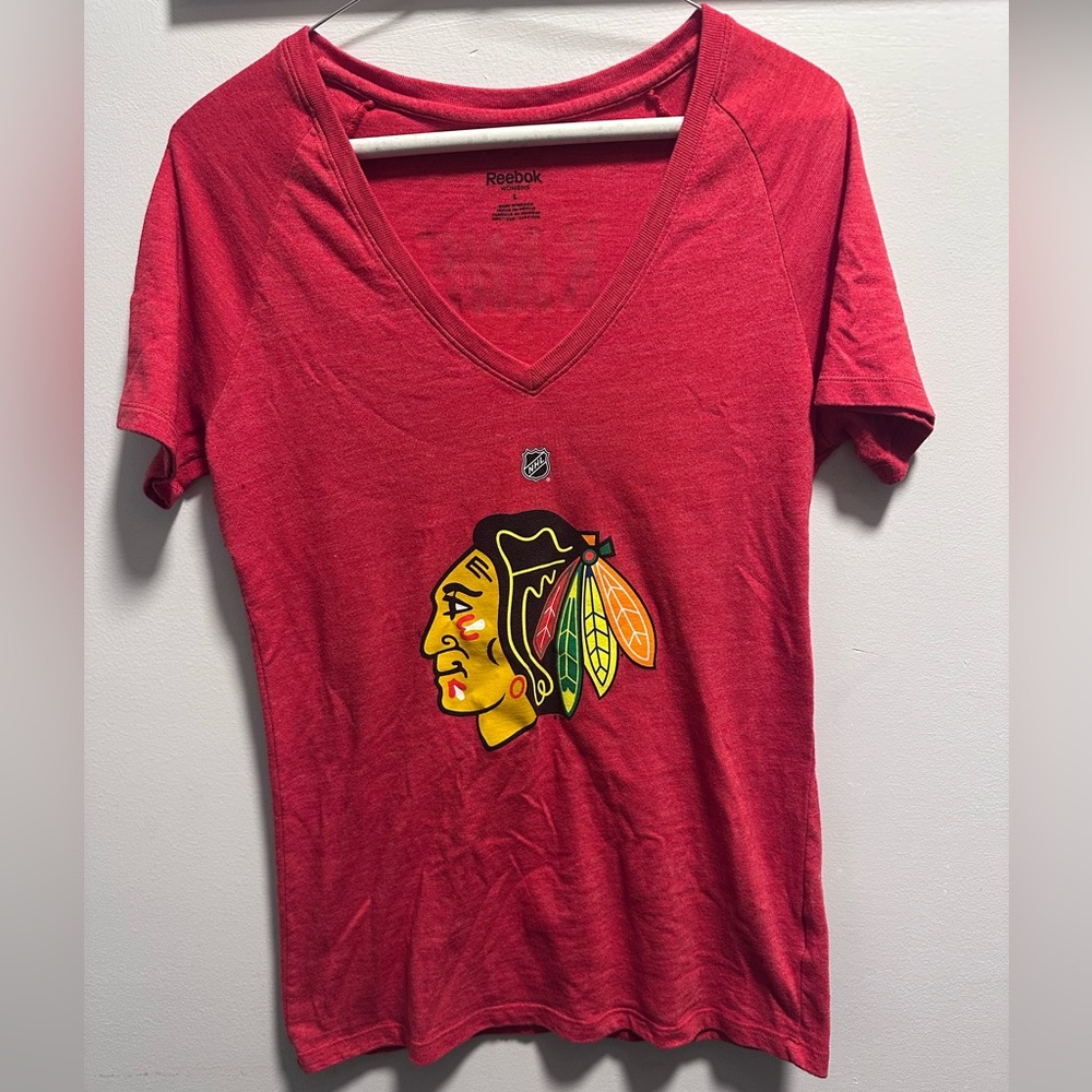 Reebok Women's Blackhawks Patrick Kane Shirt - Large